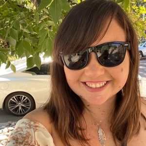 Meet your Posher, Haley